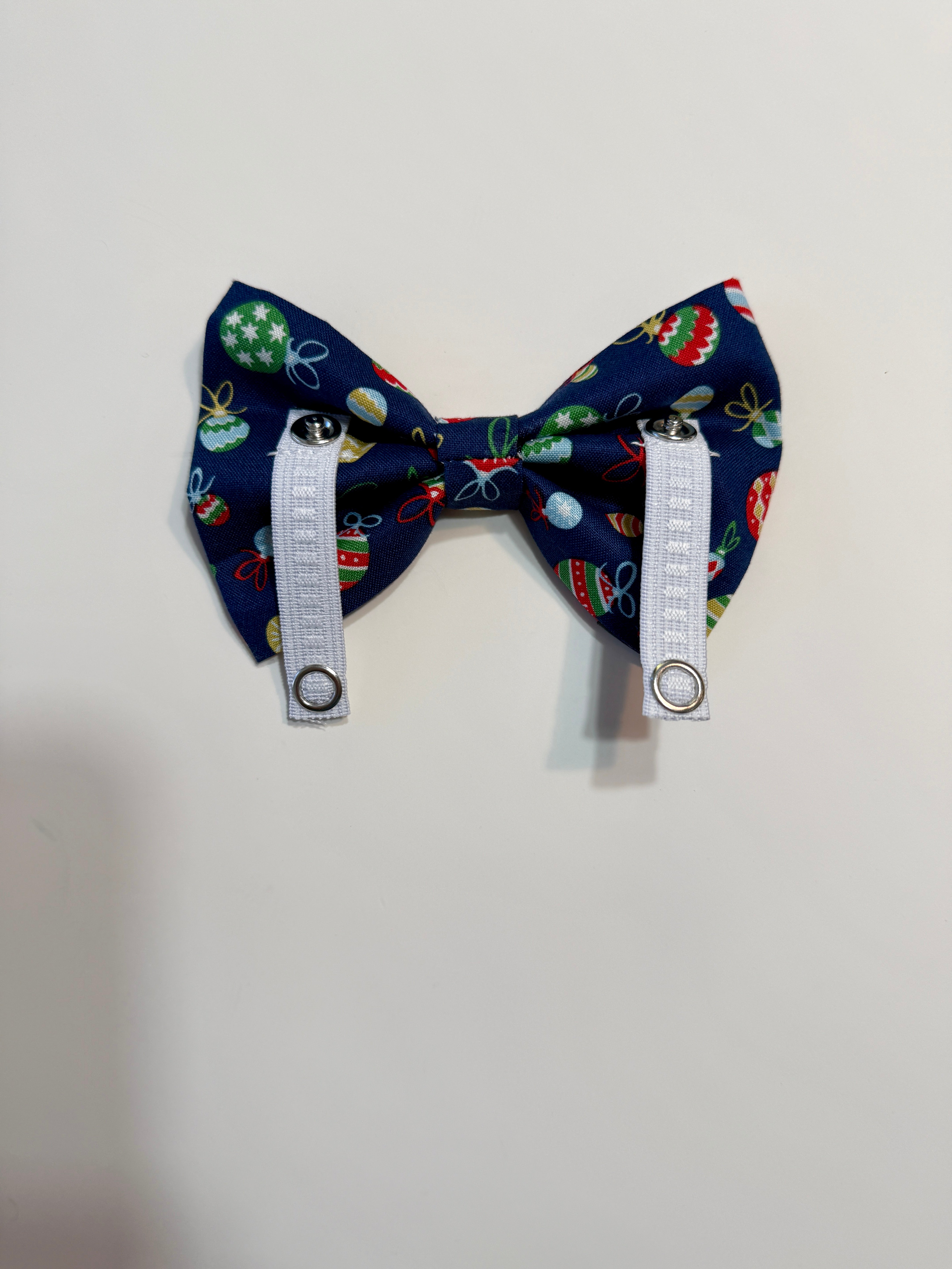 Dress to Impress Bow Tie - Deck the Halls or Trim the Tree