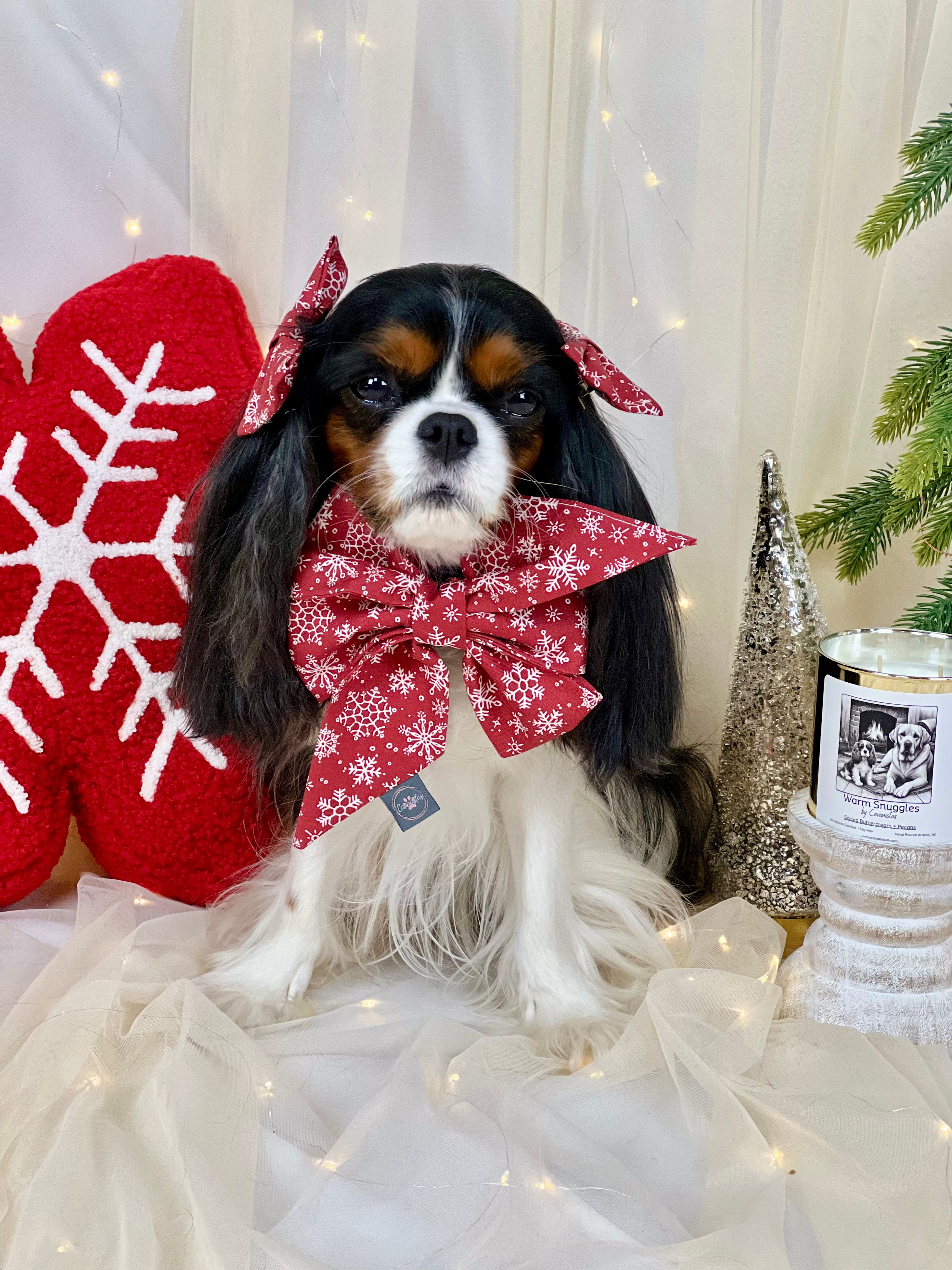 Strike a Pose Bow - Festive Baubles & Snow Flurries